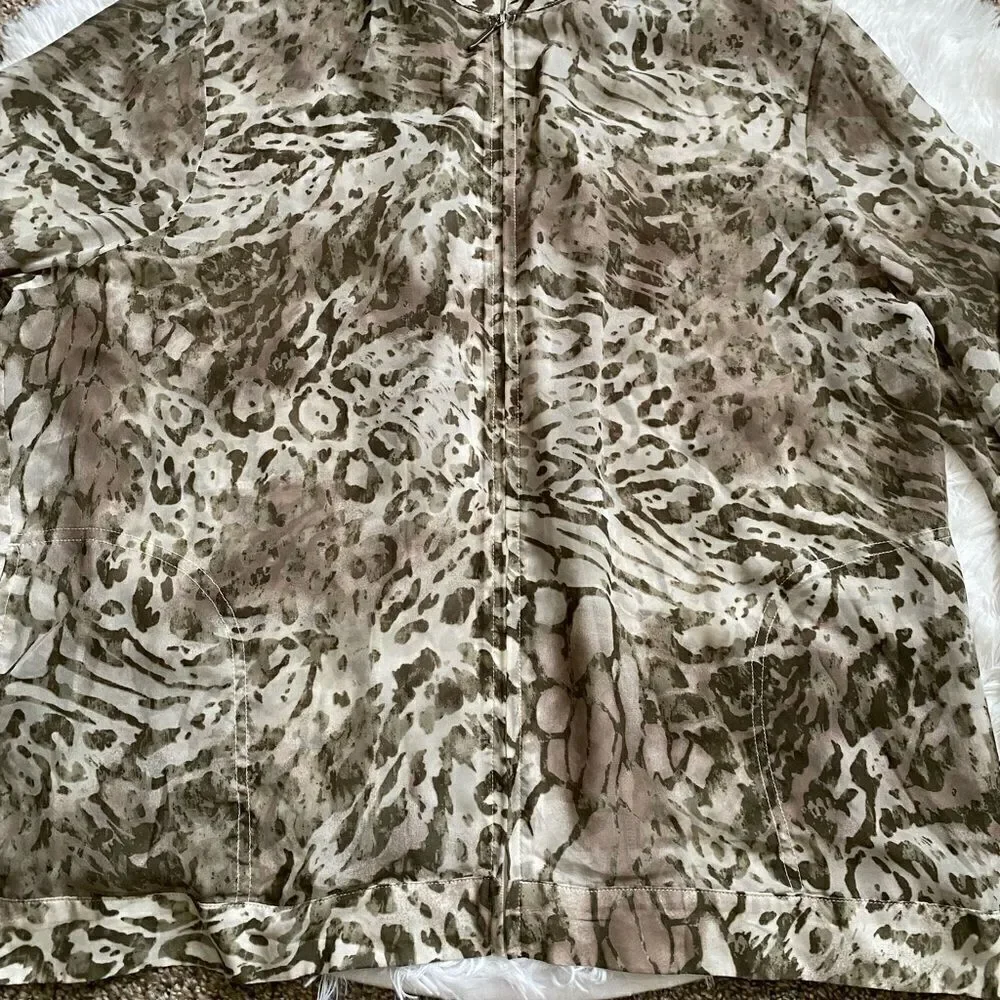 Chico’s Jacket Animal Print Sheer Zip Front Pockets Thin Lightweight‎ Size 3X